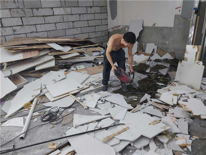 成都奶茶店拆除清運專業室內裝修拆除清運sm撞色奶茶店拆除